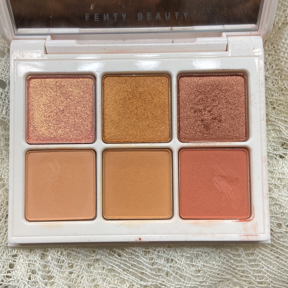 Fenty Beauty Snap Shadow “ 5 Peaches”